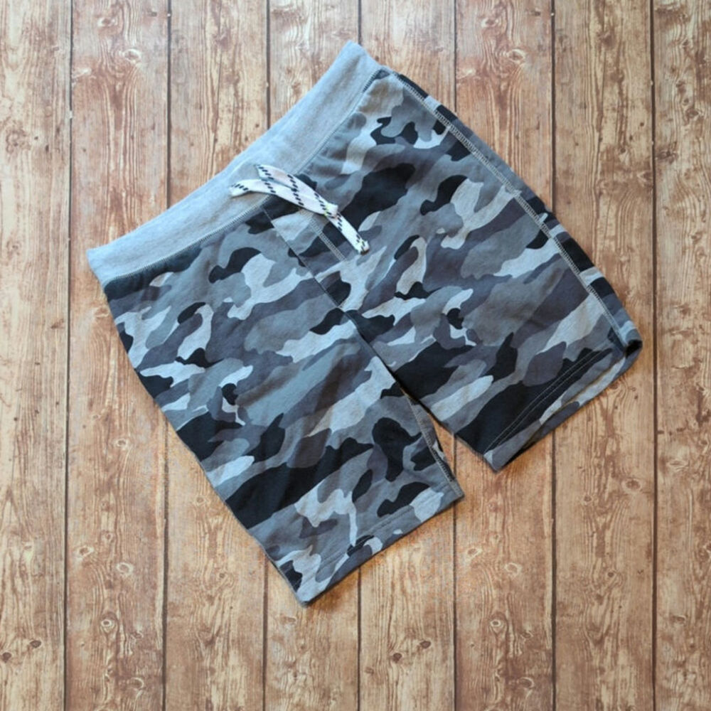 Crewcuts Boys Gray Camo Sweatshorts - Size XL (8y-10y)